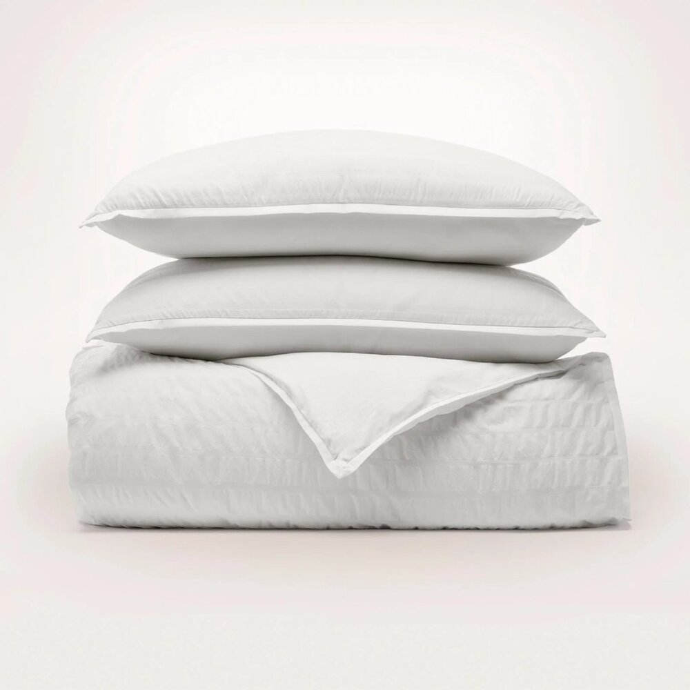 Boll & Branch Relaxed Seersucker White KING Duvet Cover & Shams Set. OPEN BOX